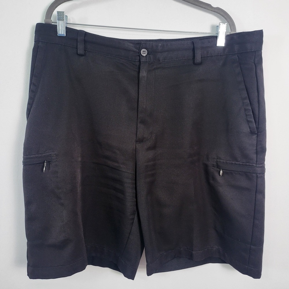 Izod XFG Shorts Mens 33 Black Golf Cargo 38 9in Inseam Chino Zipper Pockets